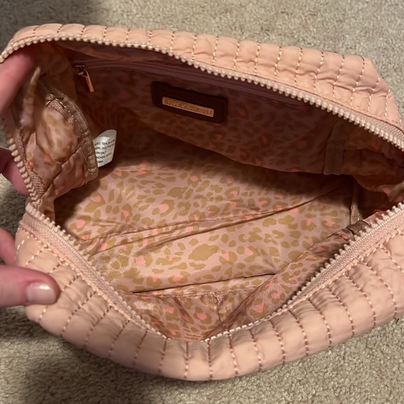 Shiraleah cosmetic pouch - Picture 4 of 7